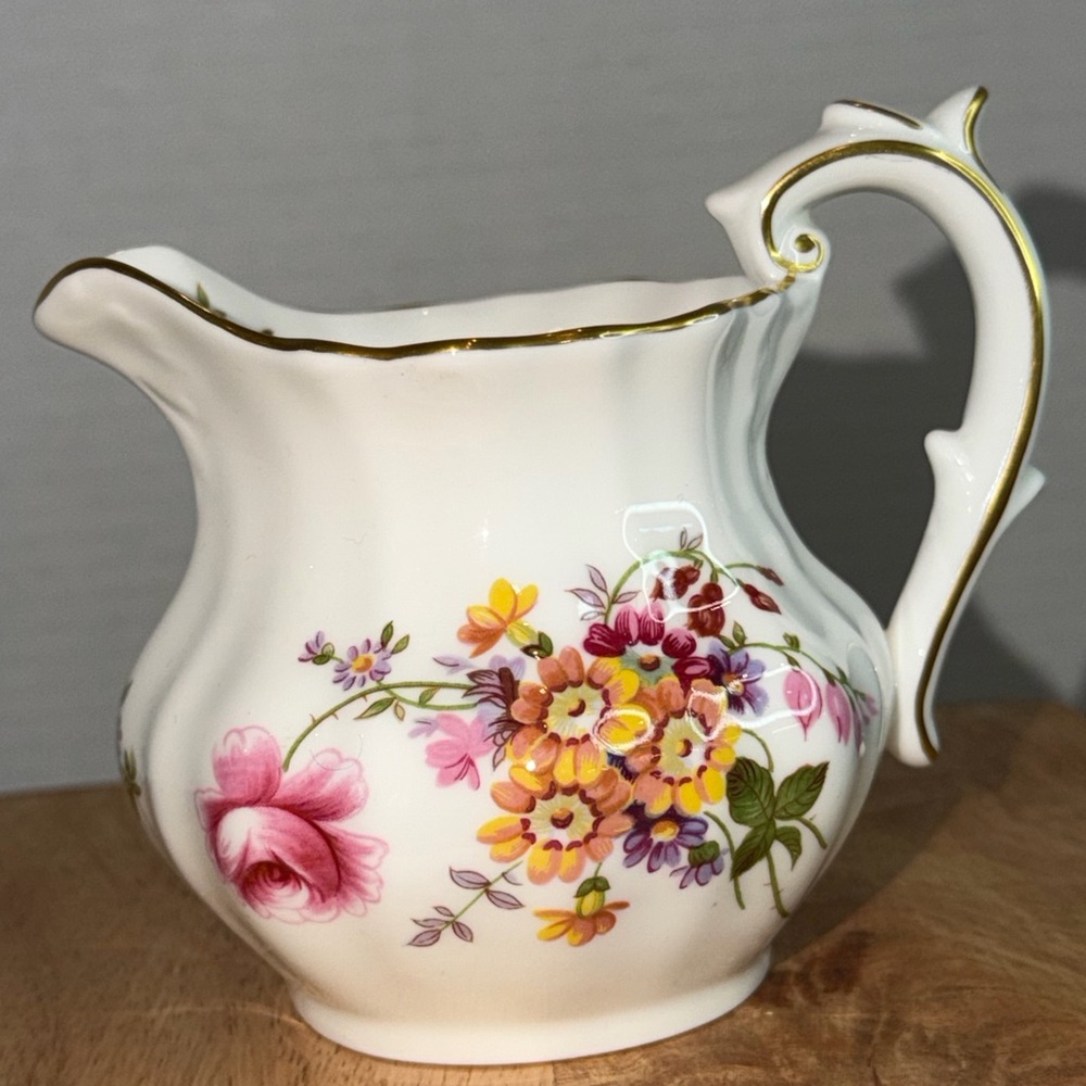 Vintage Royal Crown Derby "Derby Posies" bone china creamer with Gold Trim